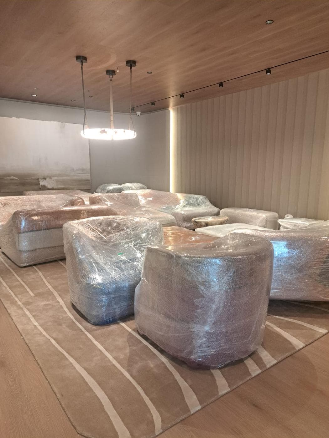 Professional furniture packing services in Surat