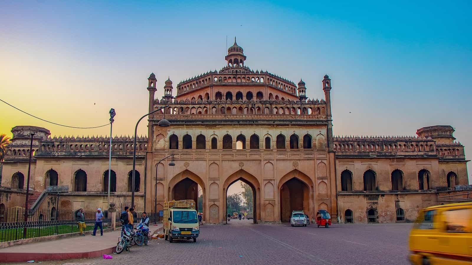 Packers and movers in Lucknow, Uttar Pradesh