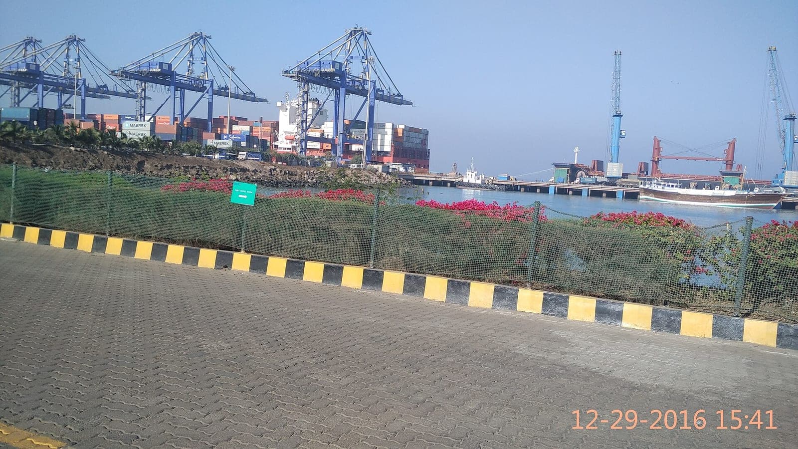 Packers and movers in Mundra, Gujarat