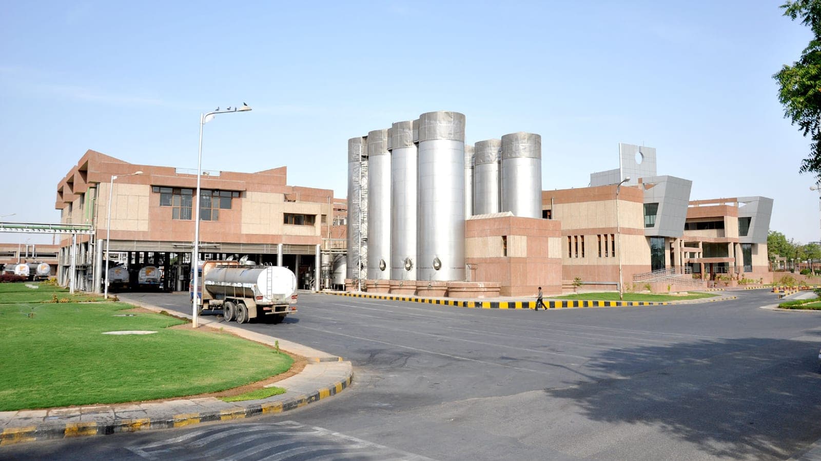 Packers and movers in Palanpur, Gujarat