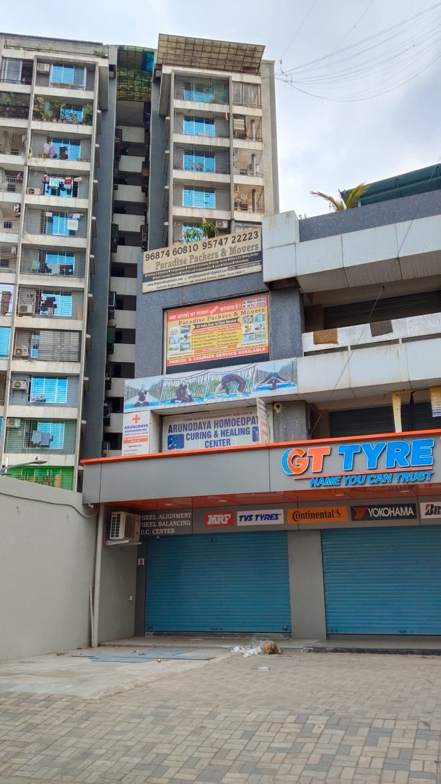 Paradise Packers and Movers moving crew